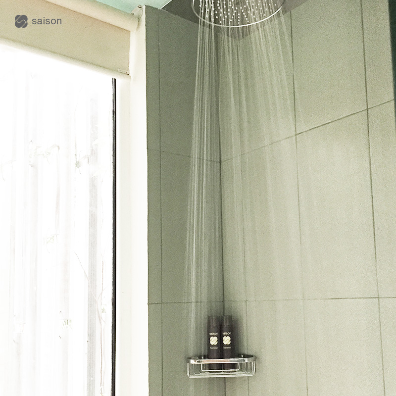 Saison Summer Spa Shower